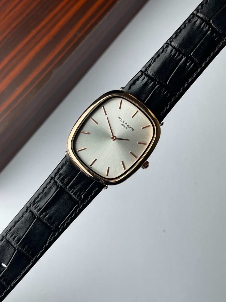 The Ellipse — Ultra Thin Dress Collection - Wine Shield & Whitw Dial